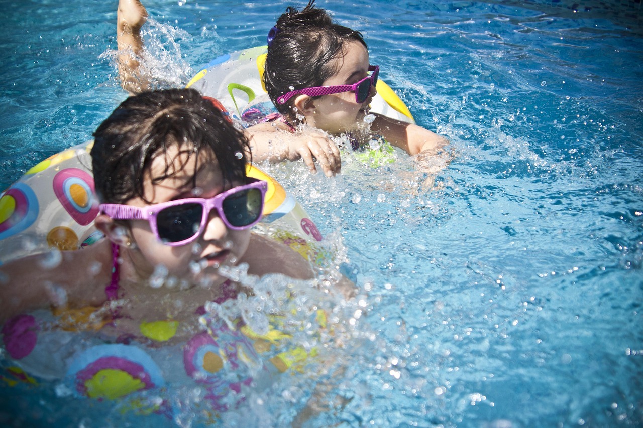 Host the Ultimate Poolside Bash with Free RSVP Invitations Online