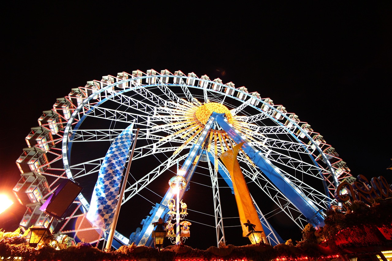 Plan the Perfect Oktoberfest Party Online — Celebrate in Bavarian Style with Free RSVP
